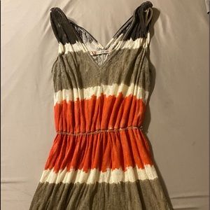 Knee high dress adjustable straps.